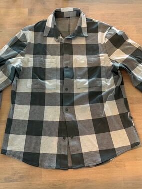 lululemon athletica Green and Cream Buffalo Check Button-Down Shirt
